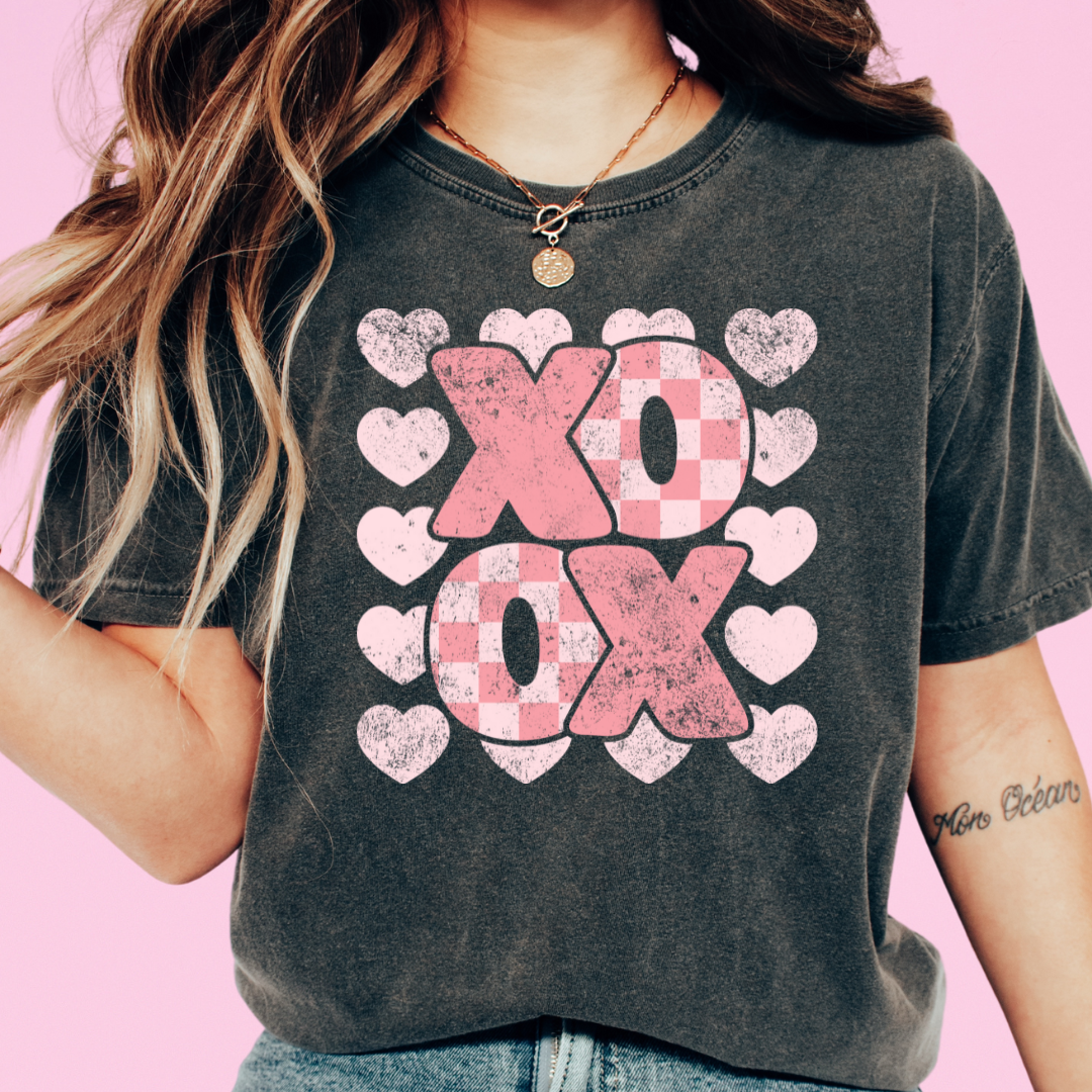 Checkered Pink XOXO (Distressed) Valentine's Day DTF TRANSFER